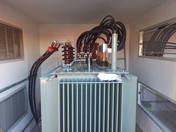 electrician-autorizat-iasi-servicii-electrice-electric-instal-42_thumb.